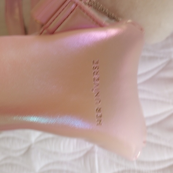 Hello Kitty Pink Mini Backpack Featuring My Melody, Kuromi & Hello Kitty Bundle. - Picture 8 of 8